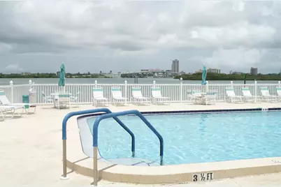 895 S Gulfview Boulevard #202, Clearwater, FL 33767 - Photo 9