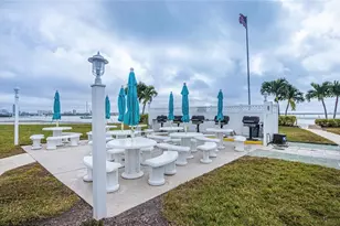 895 S Gulfview Blvd, Clearwater, FL 33767 - Photo 7