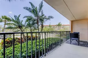 51 Island Way, Clearwater Beach, FL 33767 - Photo 27