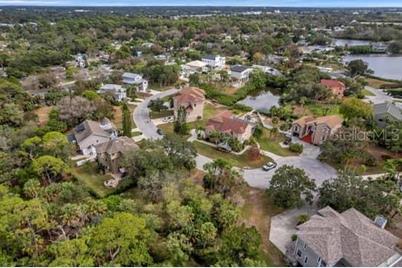 Brightwaters Court, New Port Richey, FL 34652 - Photo 9