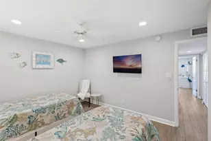 200 Woodette Dr, Dunedin, FL 34698 - Photo 19