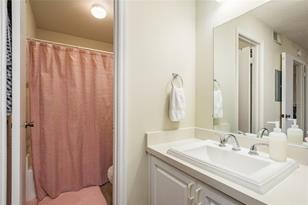 4107 Chatham Oak Ct - Photo 15