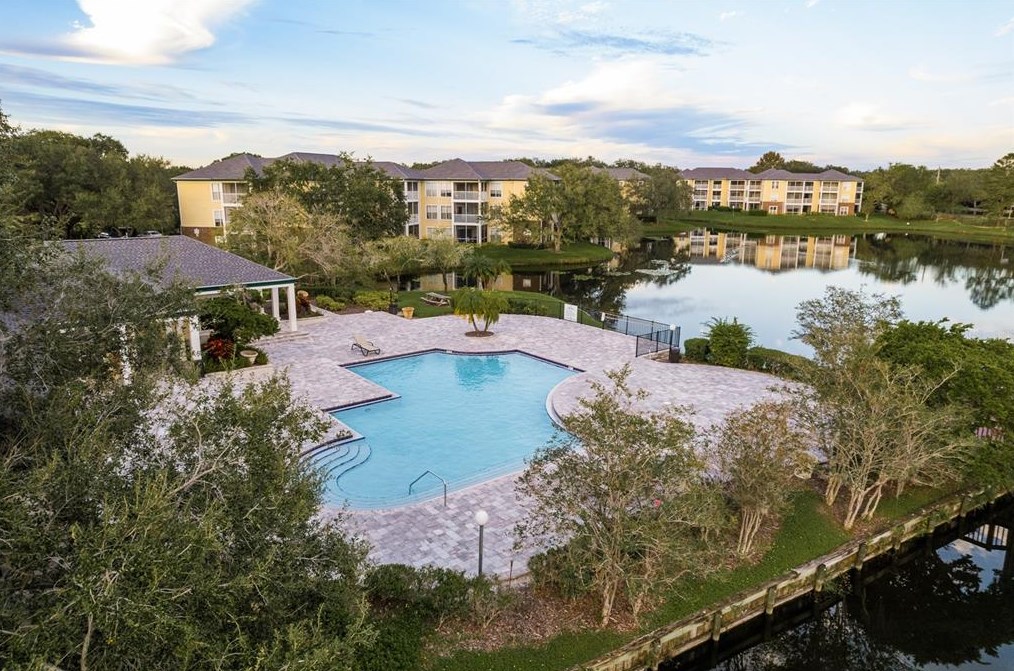 4107 Chatham Oak Ct, Tampa FL 33624-5131 exterior