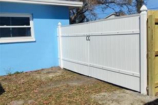 1618 Valencia Dr W - Photo 11