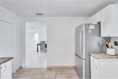 16110 3rd Street E, Redington Beach, FL 33708 - Photo 25