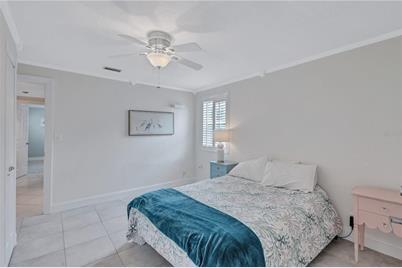 16110 3rd Street E, Redington Beach, FL 33708 - Photo 11