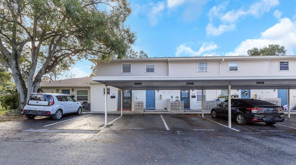 7244 Stone Haven Ct, Pinellas Park FL  33781-4828 exterior