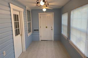1142 Highland St S - Photo 23