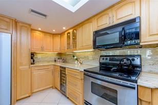 1480 Gulf Blvd, Clearwater, FL 33767 - Photo 13