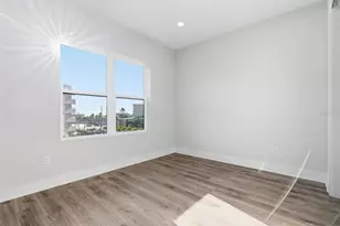 11605 1st St E, Treasure Island, FL 33706 - Photo 29