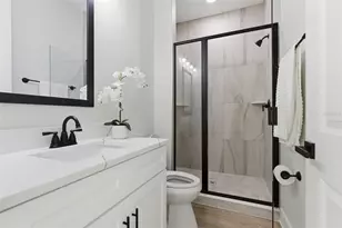 11605 1st St E, Treasure Island, FL 33706 - Photo 33