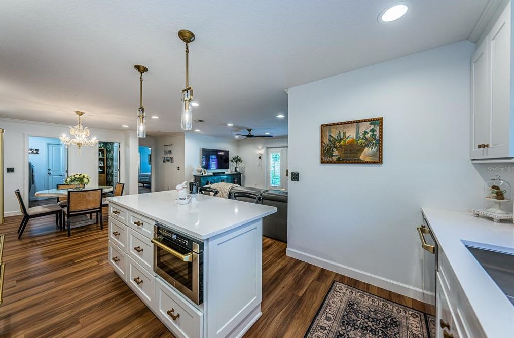 2219 Occident St, Tampa FL  33629-5423 exterior