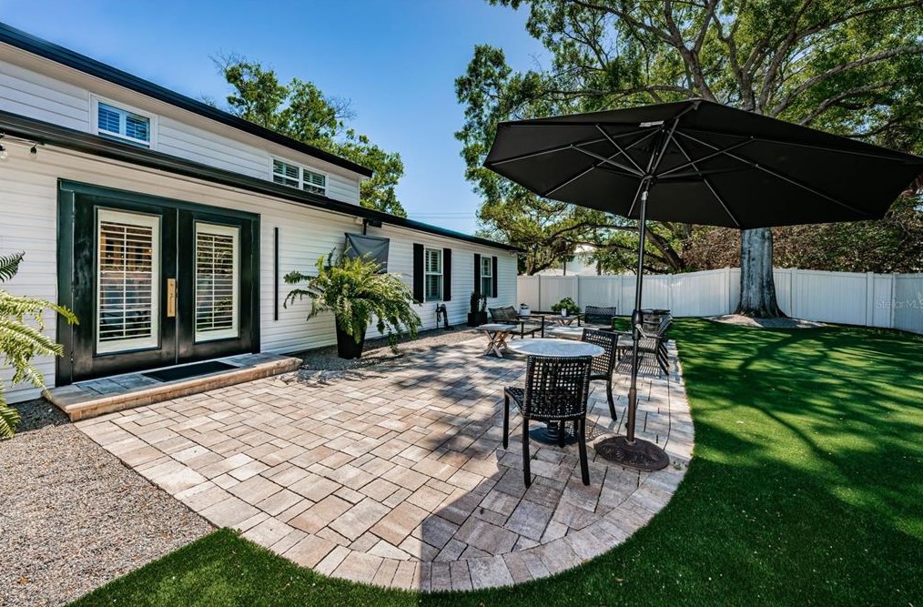 2219 Occident St, Tampa FL  33629-5423 exterior