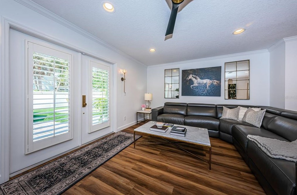 2219 Occident St, Tampa FL  33629-5423 exterior