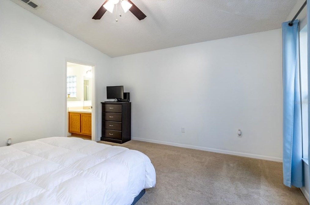 345 Courtland Blvd, Deltona FL  32738-2260 exterior