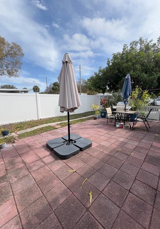 3723 59th St, Saint Petersburg FL  33710-1944 exterior