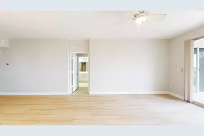 4801 Osprey Drive S #107, Saint Petersburg, FL 33711 - Photo 11