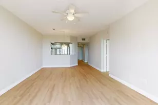 4801 Osprey Dr S, Saint Petersburg, FL 33711 - Photo 9