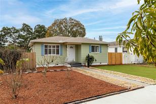 4584 10th Ave N - Photo 5