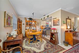 1010 35th St N - Photo 9