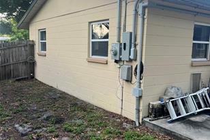 11600 109th St - Photo 7