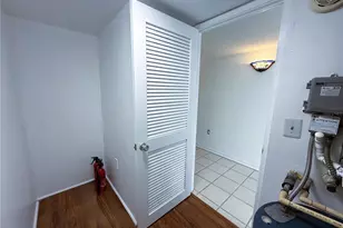 7560 Bay Island Drive S, South Pasadena, FL 33707 - Photo 11