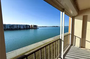 7560 Bay Island Drive S, South Pasadena, FL 33707 - Photo 17