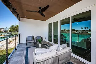 12305 3rd St E, Treasure Island, FL 33706 - Photo 17