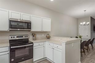 205 Ashley Ct - Photo 11