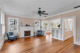 536 Scotland St - Photo 3