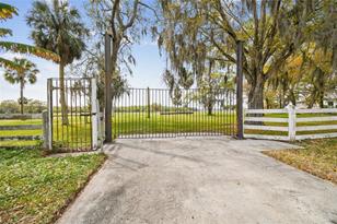 Kibbler Ln, Holiday, FL 34691 - Photo 1