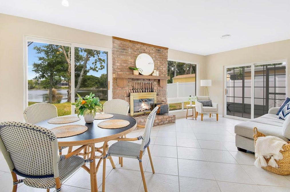 381 Westwinds Dr, Palm Harbor FL  34683-1041 exterior