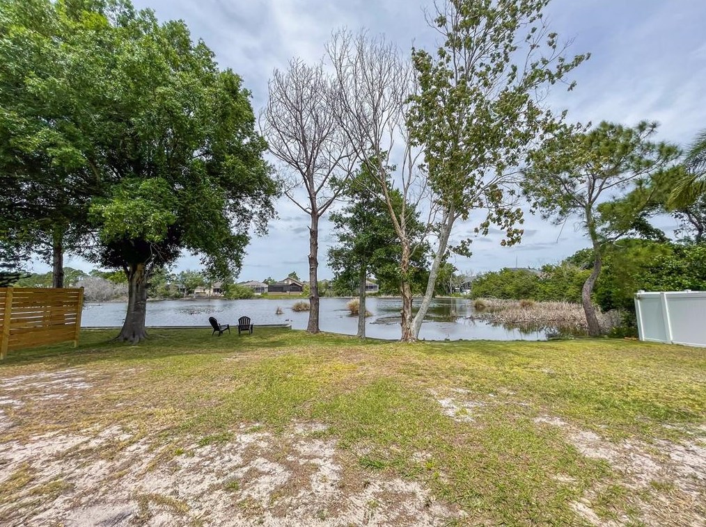 381 Westwinds Dr, Palm Harbor FL  34683-1041 exterior