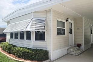 2033 Manoa Dr - Photo 3