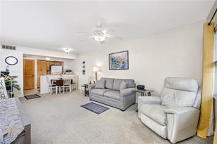 8304 Bardmoor Blvd - Photo 11