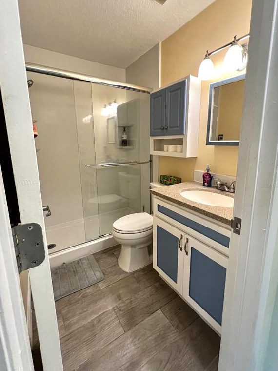 1122 Tarridon Ct, Dunedin FL  34698-8252 exterior