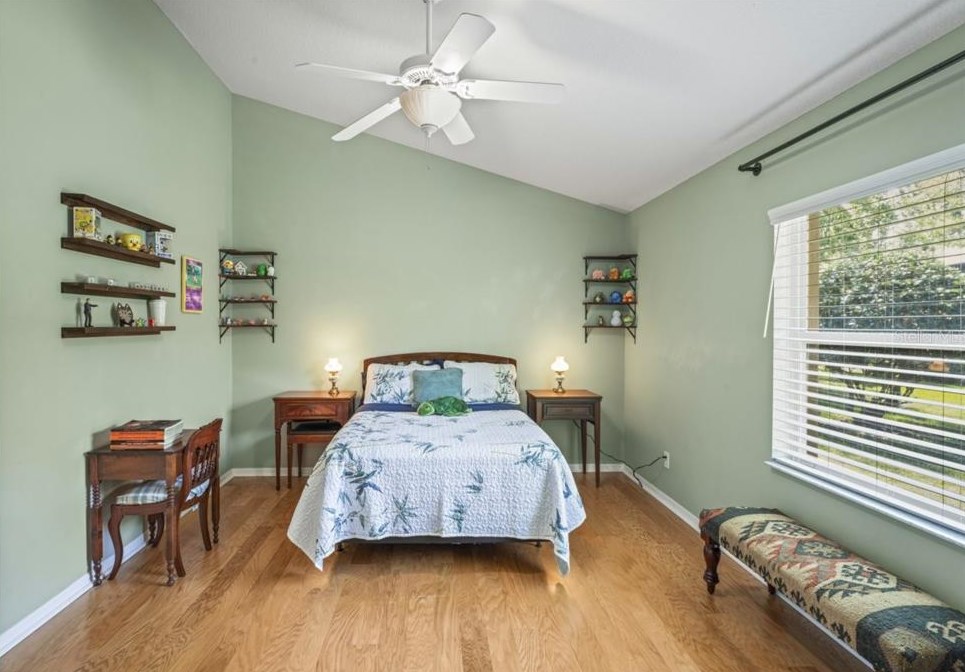 5412 Garden Arbor Dr, Lutz FL  33558-9098 exterior