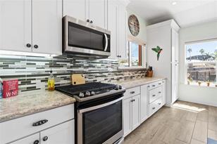 16027 Redington Dr - Photo 11