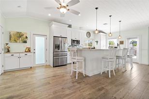 16027 Redington Dr - Photo 9