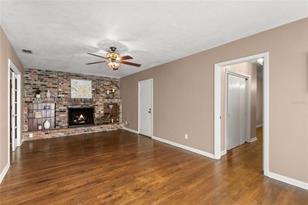 1757 Brentwood Dr - Photo 11