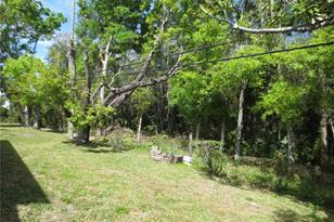 3235 E Dorchester Dr - Photo 5