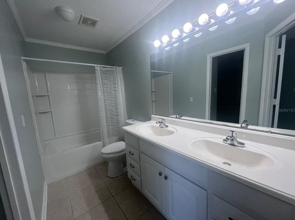6477 23 St, Saint Petersburg FL  33702-5603 exterior