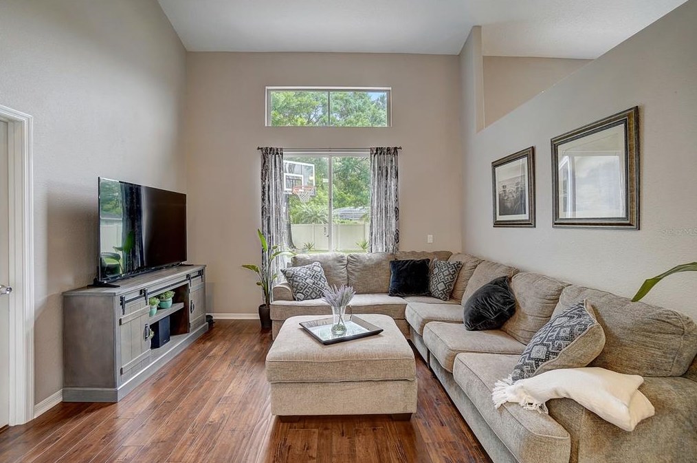 12405 Glenfield Ave, Tampa FL  33626-2607 exterior