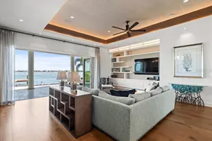 6627 Bayou Grande Blvd NE, Saint Petersburg, FL 33702 - Photo 15