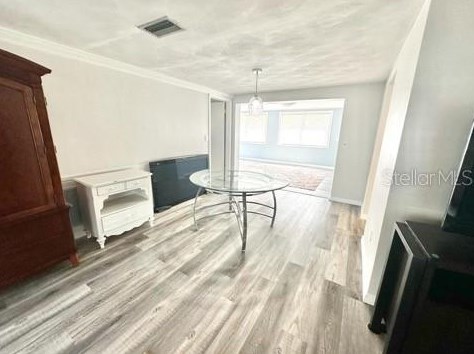 3638 Springfield Dr, Tarpon Springs FL  34691-1235 exterior