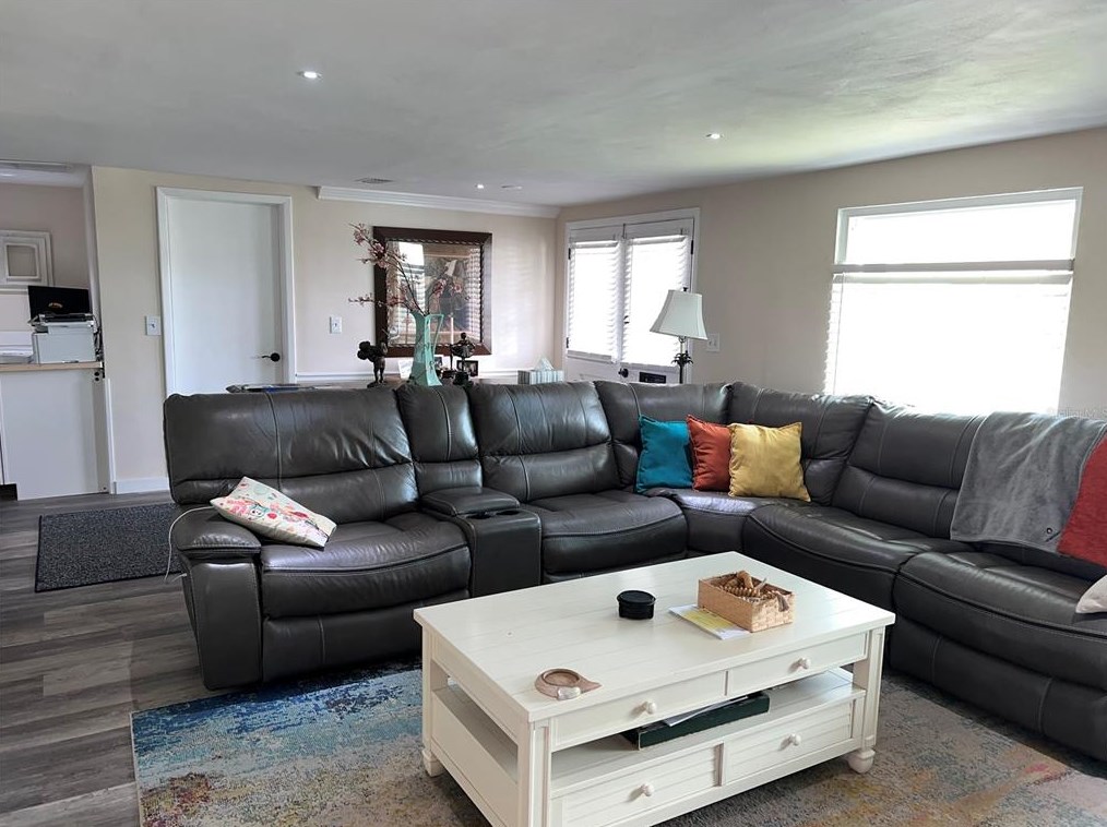 3918 Sail Dr, New Port Richey FL 34652-5751 exterior