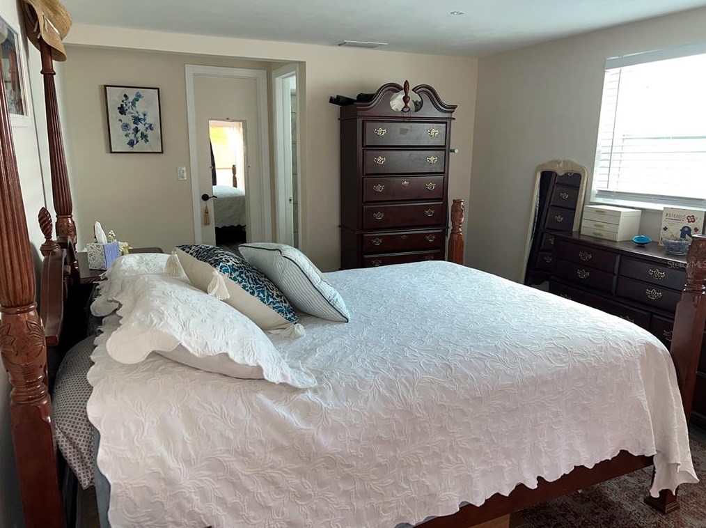 3918 Sail Dr, New Port Richey FL 34652-5751 exterior