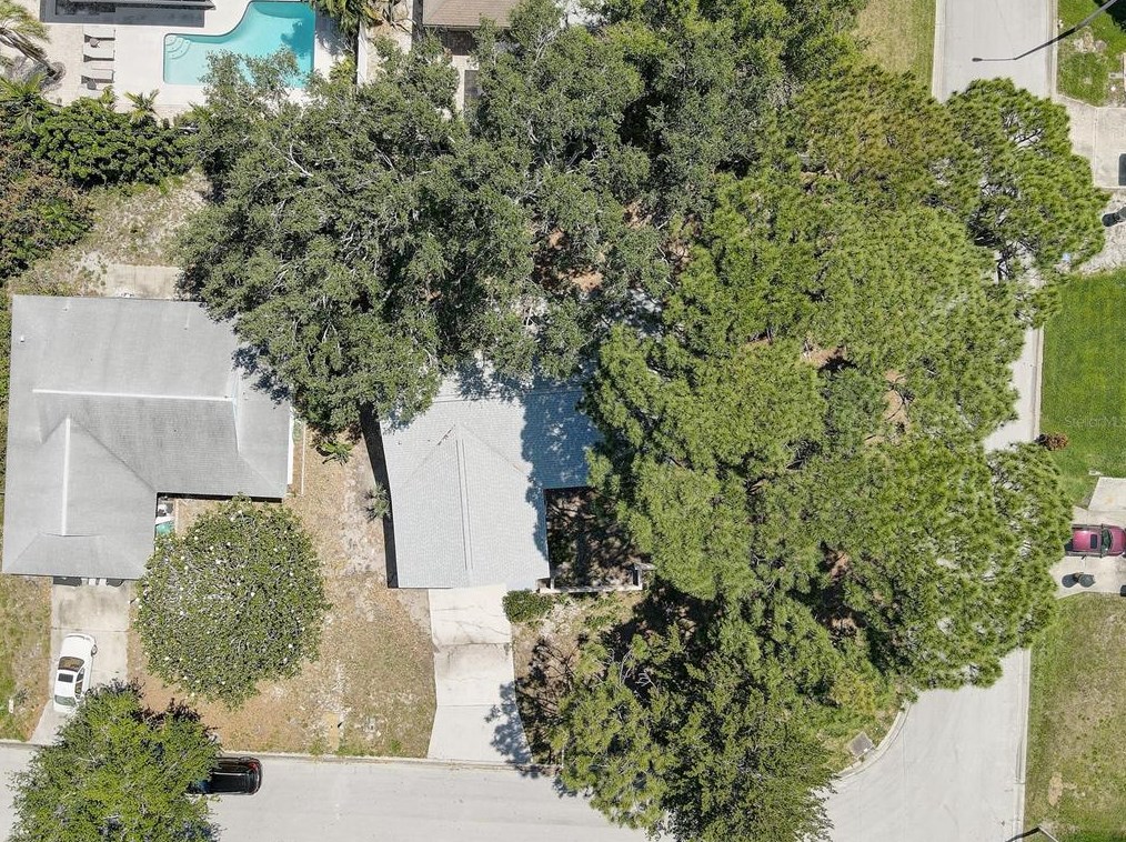 2688 60th Ave, Saint Petersburg FL  33712-5222 exterior