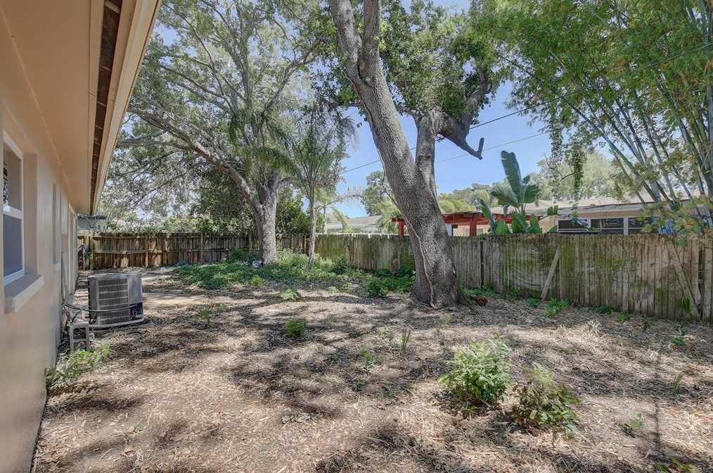 2688 60th Ave, Saint Petersburg FL  33712-5222 exterior