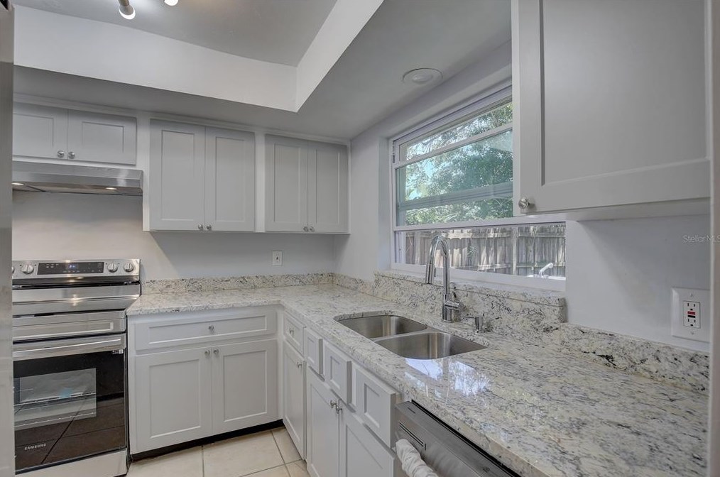 2688 60th Ave, Saint Petersburg FL  33712-5222 exterior